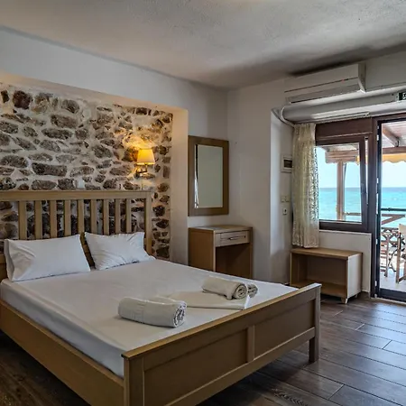 Akti Klisma Apartment *