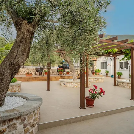 Akti Klisma Apartment Skala Kallirakhis
