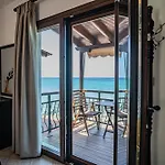 Akti Klisma * Σκάλα Καλλιράχης