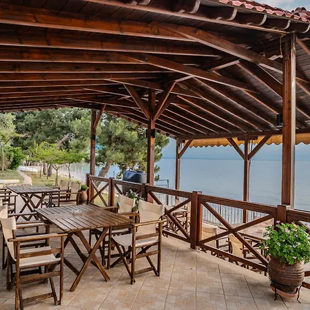 Paloudas Bay Apartment *