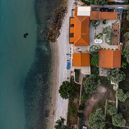 Apartment Paloudas Bay