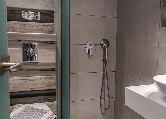 Akti Klisma * Σκάλα Καλλιράχης